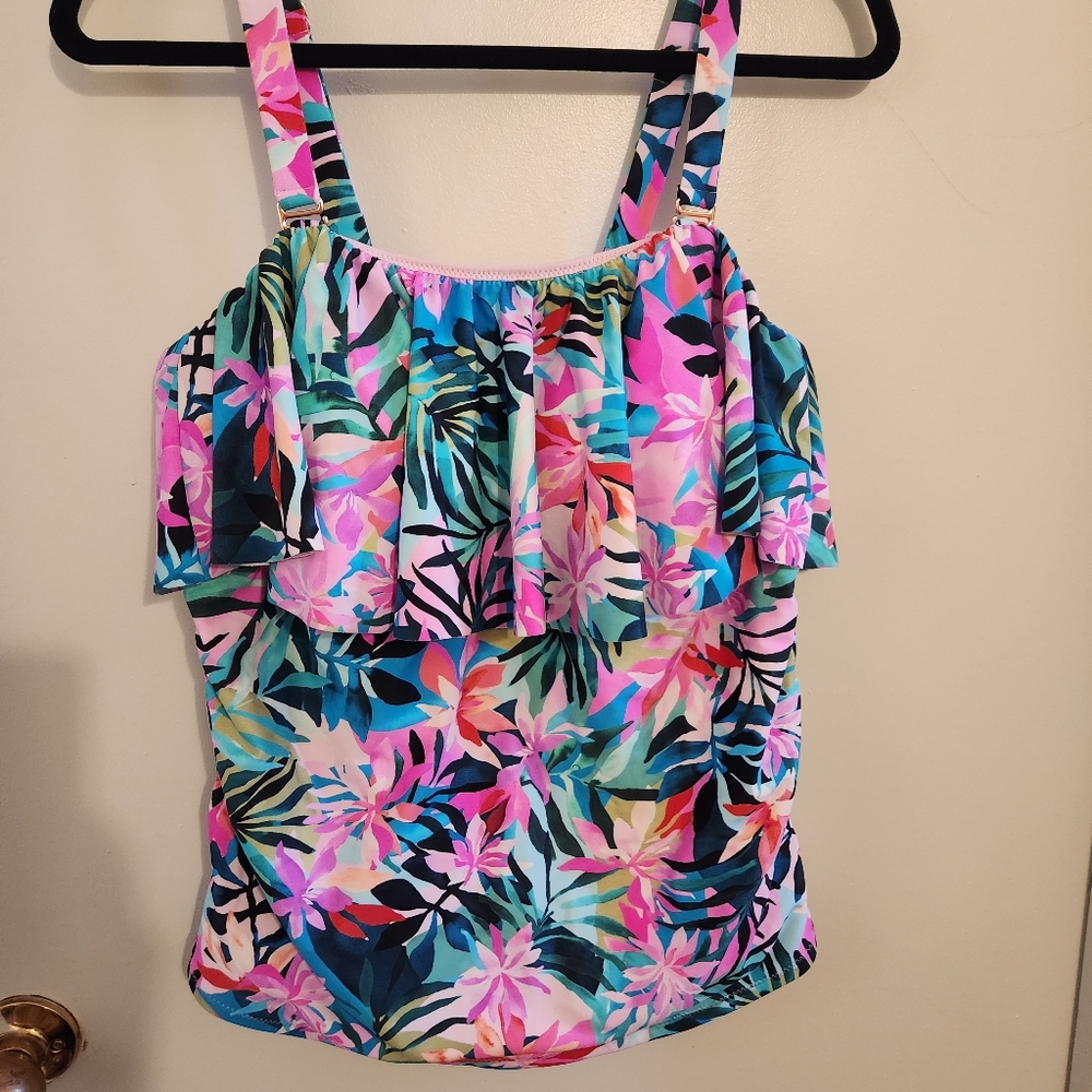 Floral Ruffle Tankini Top - Picture 3 of 8